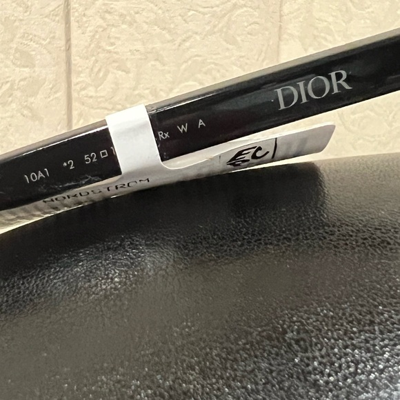 NEW DIOR CD 30 Montaigne Mini SI 52mm
Round Sunglasses - Picture 12 of 16